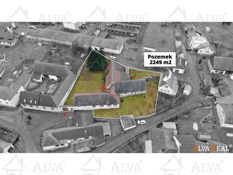 Nabízíme rodinný dům, zemědělskou usedlost ve Svatoslavi s pozemkem 2.249 m2