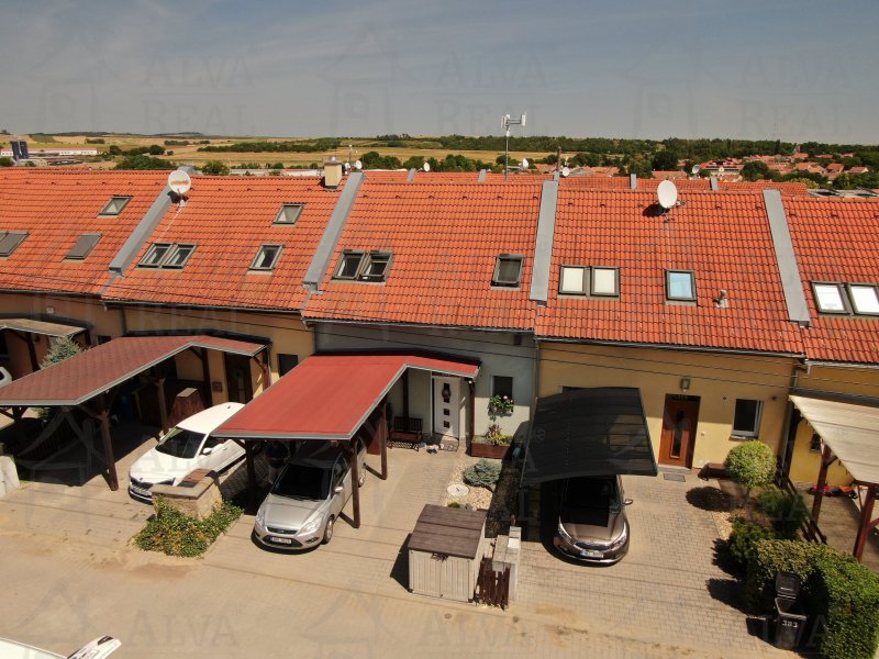 Novostavba RD 4+kk Syrovice, CP 209 m2, parkovací stání, všechny IS