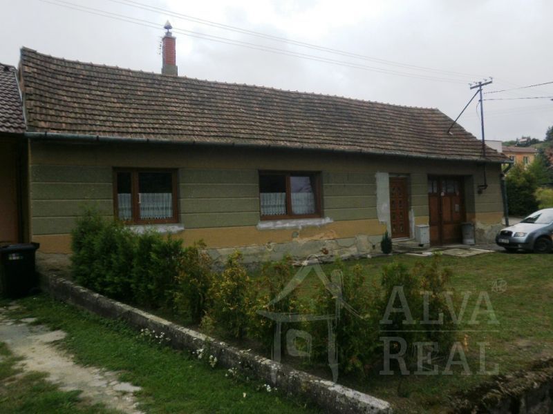 Prodej RD 2+kk s garáží, Rousínov-Vítovice, CP 390 m2 |  | Rousínov