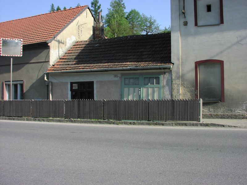RD 1+1 Brankovice, dvůr, průjezd, nová el., plyn. K rekonstrukci. | | Brankovice RD 1+1 Brankovice, dvůr, průjezd, nová el., plyn. K rekonstrukci. | | Brankovice