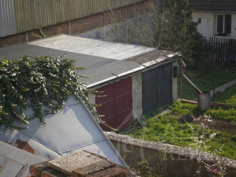 Dlouhodobý pronájem zděné garáže v Brně - Králově Poli na ulici Křižíkova |  | Brno