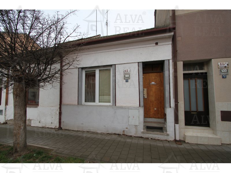 Image - Nabízíme Vám dům 2+1 v Brně Židenicích, ul. Stejskalova, vytápění ÚT plyn, zahrada 40 m2