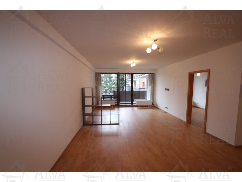 Nabízíme k pronájmu byt 2+kk 80 m2 |  | Olomouc