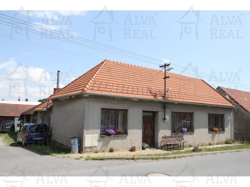 Image detail - Nabízíme Vám dům 4+1 v Brodku u Konice se zahradou a stodolou za domem, dále navazující zahradou. Pozemek celkem 545 m2