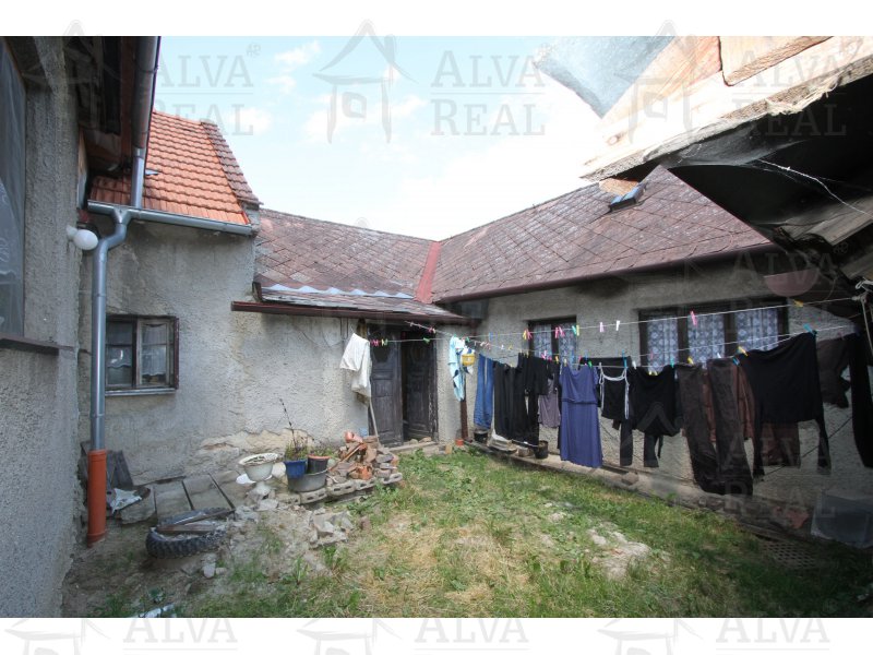 Image detail - Nabízíme Vám dům 4+1 v Brodku u Konice se zahradou a stodolou za domem, dále navazující zahradou. Pozemek celkem 545 m2