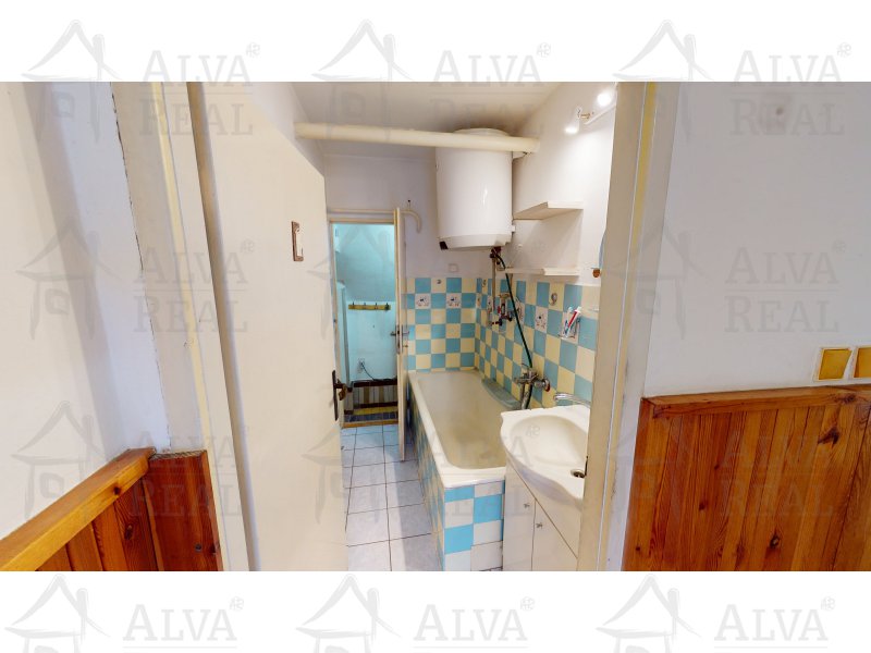 Image detail - Nabízíme RD u rybníka 4+1 v Jedovnicích, ul. Havlíčkovo náměstí, pozemek 297 m2