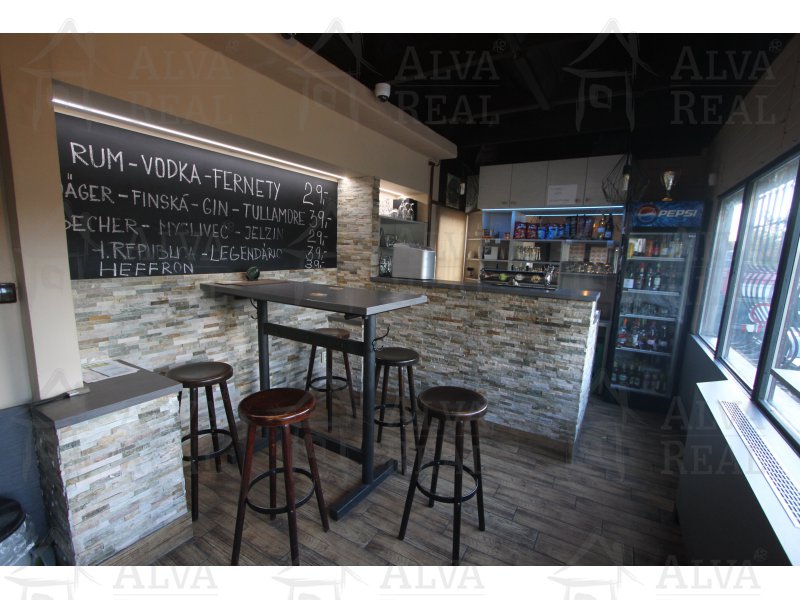 Image detail - Restaurace Wainerka pro 45 míst k sezení uvnitř - 147 m2 užitná plocha, 26 m2 sklepní prostory, včetně vybavení a zařízení.