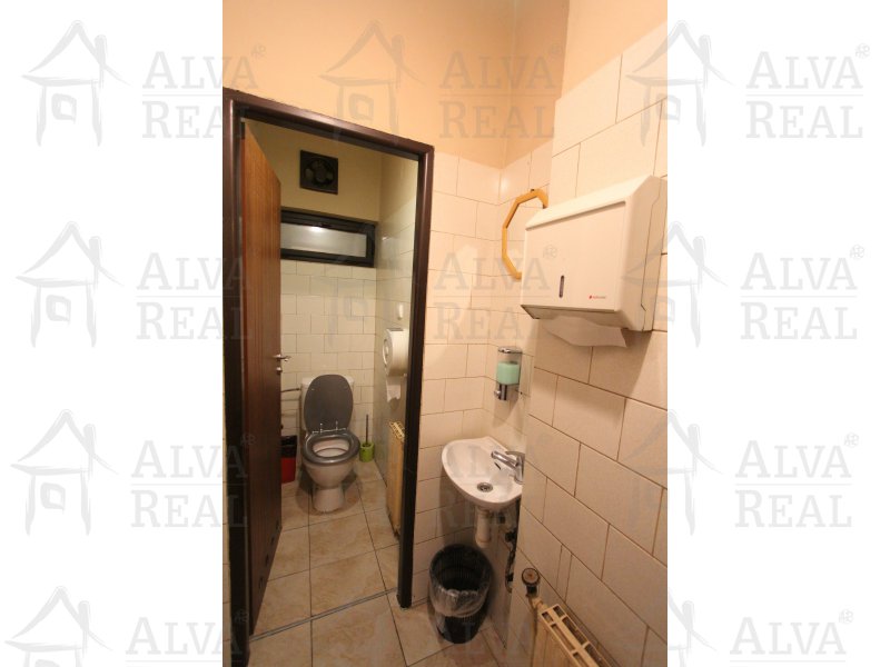 Image detail - Restaurace Wainerka pro 45 míst k sezení uvnitř - 147 m2 užitná plocha, 26 m2 sklepní prostory, včetně vybavení a zařízení.