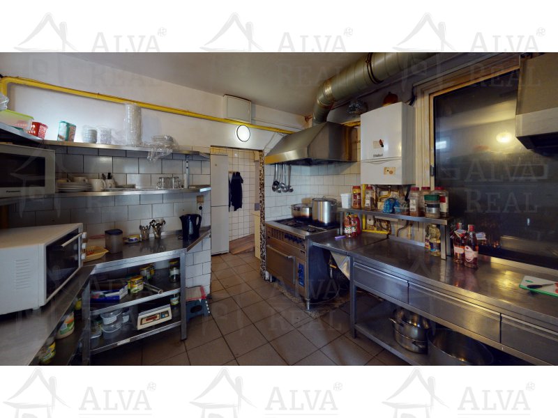 Image detail - Restaurace Wainerka pro 45 míst k sezení uvnitř - 147 m2 užitná plocha, 26 m2 sklepní prostory, včetně vybavení a zařízení.