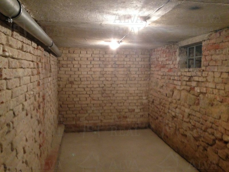 Sklepní prostory 29,88 m2 v centru Brna, ul. Štěpánská, možné i po částech | | Brno Sklepní prostory 29,88 m2 v centru Brna, ul. Štěpánská, možné i po částech | | Brno