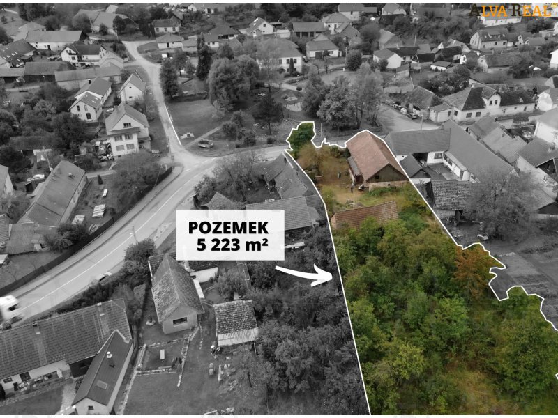 Image detail - Prodej pozemků s domem ve Štěměchách celkem o výměře 5223 m2, na hranici elektřina, plyn, na pozemku je také studna.