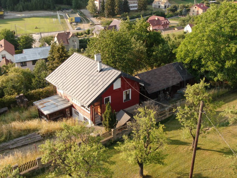 Rodinný dům, chalupa s pozemky 3.848 m2 v Nedašově |  | Nedašov