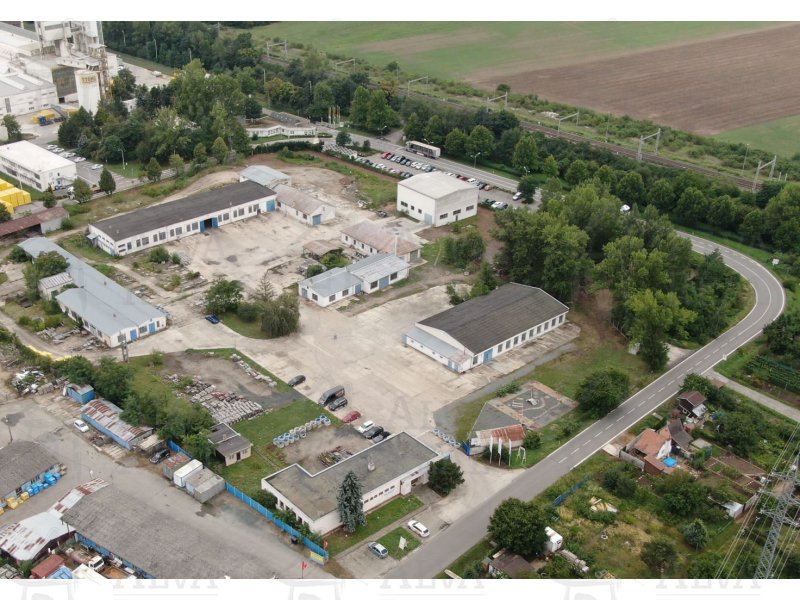 Image detail - Pronájem venkovních (2910 m2) a vnitřních (600 m2) skladovacích prostor v areálu Hrušovany u Brna