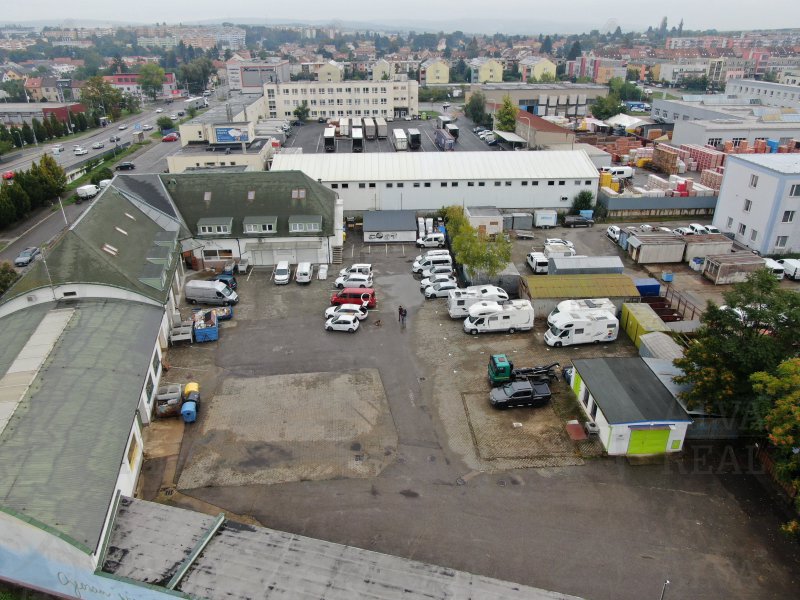 Image detail - Nabízíme Vám skladové, výrobní, dílenské prostory 77 m2 v komerčním areálu ve Slatině v blízkosti sjezdu z dálnice