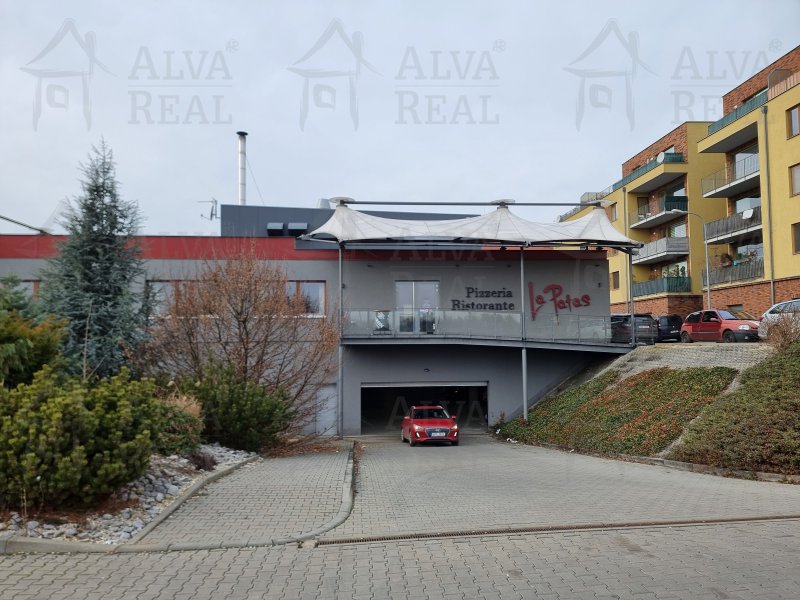 Prodej garážového stání v Brně - Starém Lískovci, U Leskavy pod restaurací La Patas, 12 m2 |  | Brno