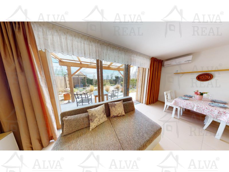 Image detail - Nabízíme Vám k prodeji apartmánový byt - 58 m2 v Pavlově u Dolních Věstonic u Mušovských jezer s okrasnou zahradou 92 m2.