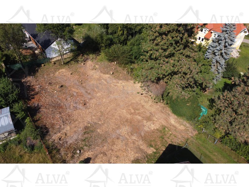 Image detail - Nabízíme k prodeji stavební pozemek o výměře 1134 m3 v obci Louňovice.