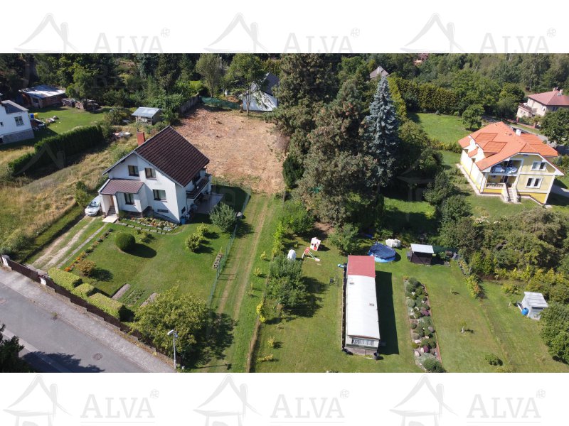 Image detail - Nabízíme k prodeji stavební pozemek o výměře 1134 m3 v obci Louňovice.