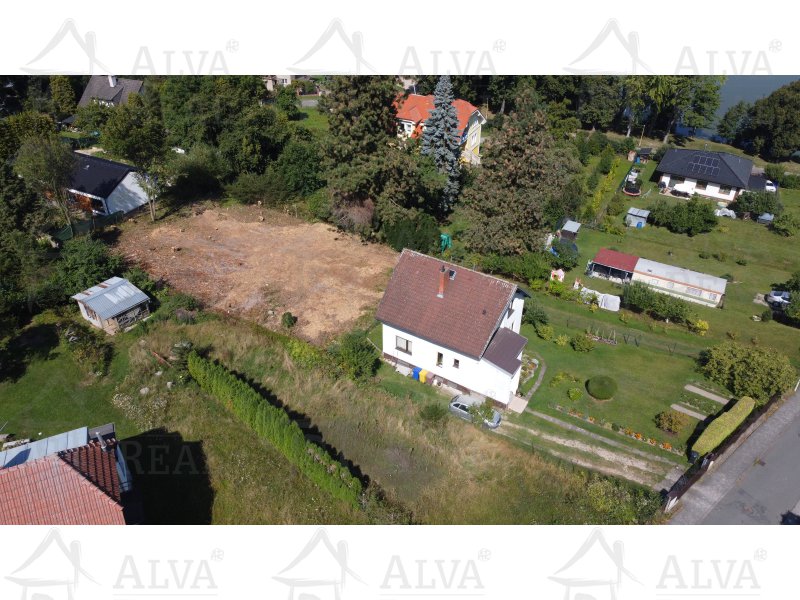 Image detail - Nabízíme k prodeji stavební pozemek o výměře 1134 m3 v obci Louňovice.