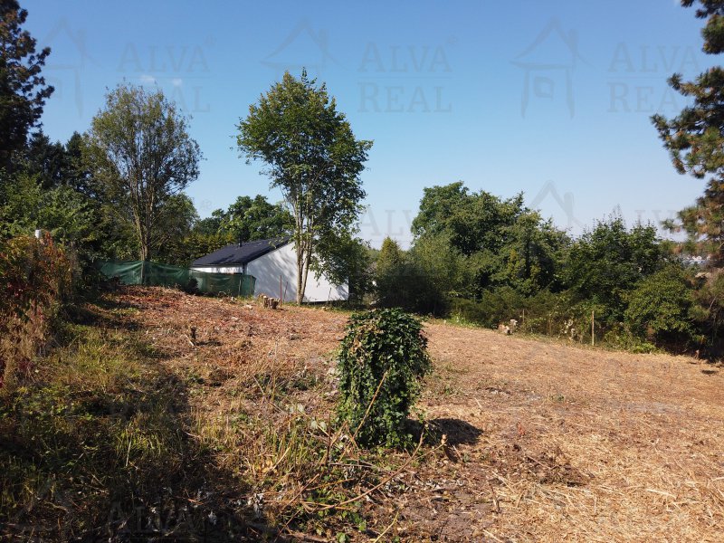 Image detail - Nabízíme k prodeji stavební pozemek o výměře 1134 m3 v obci Louňovice.