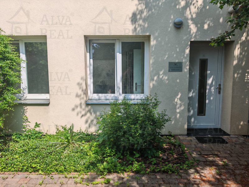Image detail - Pronájem nebytových prostor ideálních pro obchod nebo služby, o celkové výměře 145,6 m2