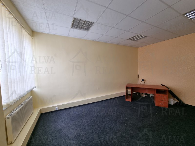 Image detail - Prodej 3 podlažní historické budovy IRIS s možností rozšíření podnikání na pozemku 742 m2 ve městě Zlín na ulici Ševcovská.
