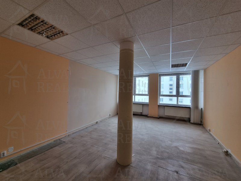 Image detail - Prodej 3 podlažní historické budovy IRIS s možností rozšíření podnikání na pozemku 742 m2 ve městě Zlín na ulici Ševcovská.