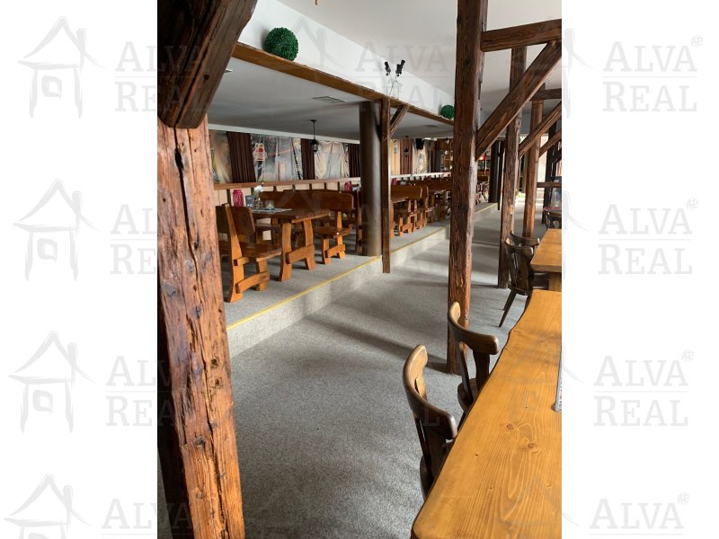 Image detail - Prodej 3 podlažní historické budovy IRIS s možností rozšíření podnikání na pozemku 742 m2 ve městě Zlín na ulici Ševcovská.