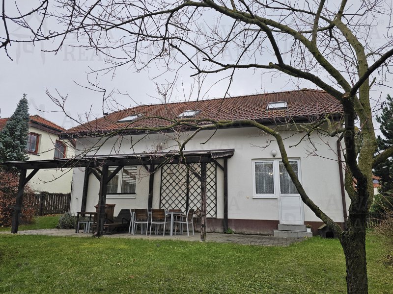 Image detail - Prodej RD 7+1 v Kuřimi, ul. Foglarova, CP 743 m², všechny IS, dvojgaráž, parkovací stání.