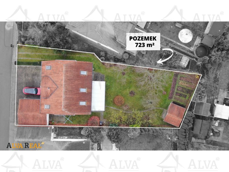 Image detail - Prodej RD 7+1 v Kuřimi, ul. Foglarova, CP 743 m², všechny IS, dvojgaráž, parkovací stání.
