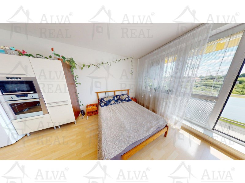 Image detail - Pronájem bytu 2+kk 58 m² se šatnou a balkónem, v Brně-Medlánkách na ulici Nadační.