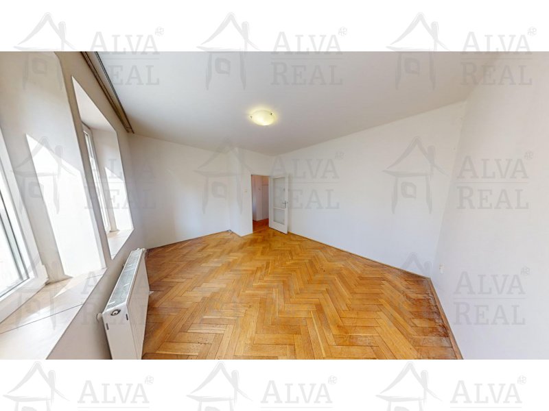 Image detail - Prodej bytu v OV 3+1 se spíží a šatnou 80 m2 + balkón + sklep 3 m2, ul. Soběšická, Brno