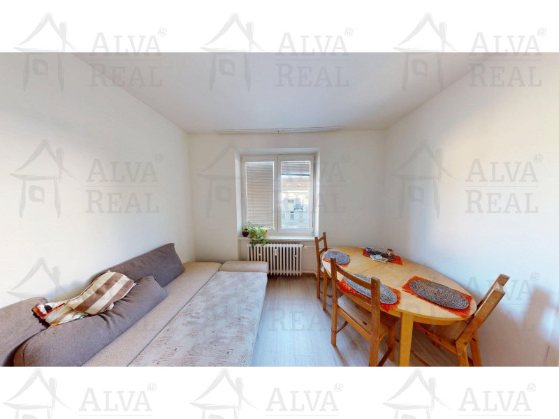Image detail - Prodej prostorného bytu 2+1 v OV v cihlovém domě, CP 56,71 m² na ul. Vranovská, výtah, sklep.