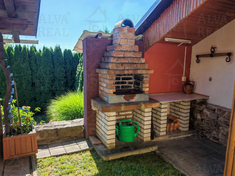 Image detail - RD 4+kk 105 m² Bedřichov, po částečné rekonstrukci, CP 234 m2, klidná boční ulice.