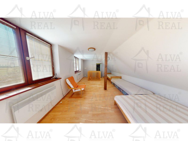 Image detail - RD 4+kk 105 m² Bedřichov, po částečné rekonstrukci, CP 234 m2, klidná boční ulice.