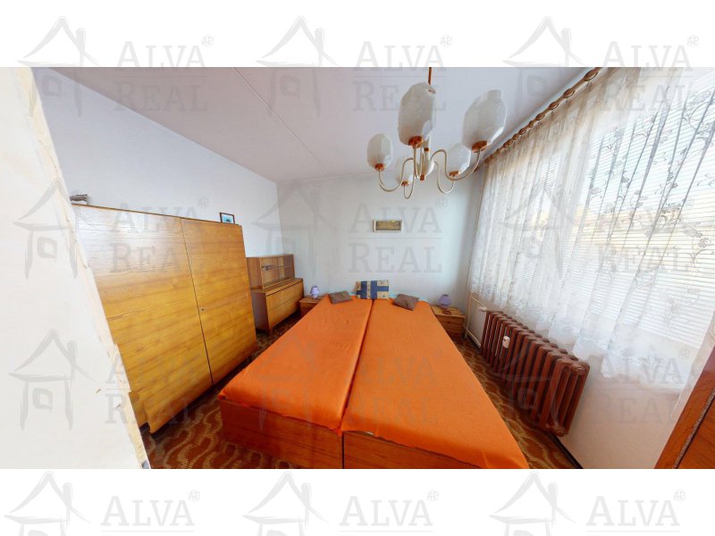 Image detail - Prodej družstevního bytu 3+1 o výměře 70,7 m², komora, spíž, sklep, lodžie 4,7 m², ul. Sevastopolská.