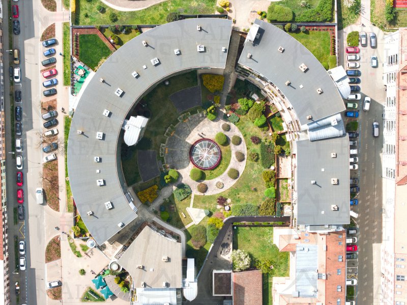 Image detail - Prodej bytu 2+1 72 m² s krásnou terasou 15,8 m² v OC Sfinx, ul. Hrnčířská