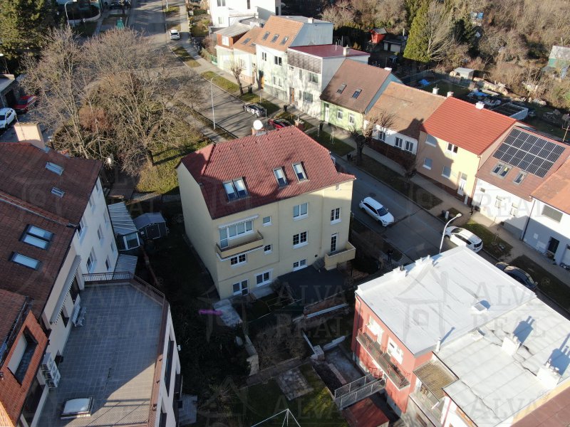 Image detail - Prodej bytu v OV 3+1 se spíží a šatnou 80 m² + balkón + sklep 3 m2, ul. Soběšická, Brno