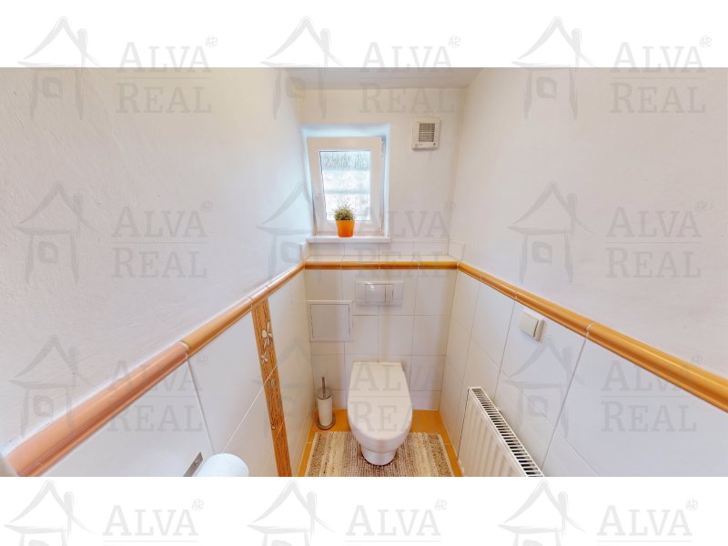 Image detail - Prodej RD v Dolních Kounicích o dispozici 3+kk, CP 984 m², terasa, garáž.