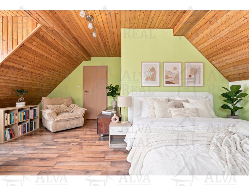 Image detail - Prodej RD v Dolních Kounicích o dispozici 3+kk, CP 984 m², terasa, garáž.