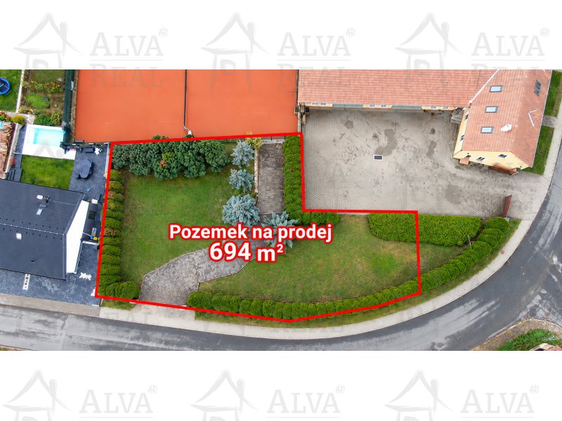 Postavte si domov podle svých představ! Pozemek 694 m² se sítěmi u Brna - Veverské Knínice |  | Veverské Knínice